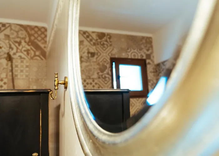 Herastrau Park Luxury Apartament *